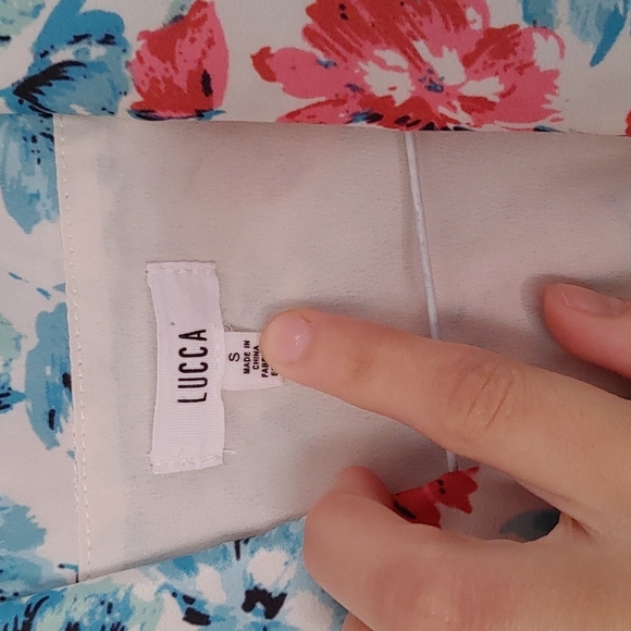 LUCCA Vintage Style Floral Wraparound Romper - Picture 4 of 7